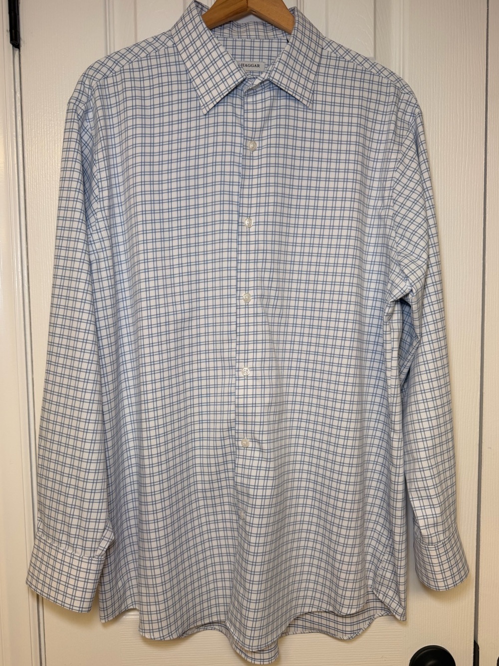 J.M. Haggar Classic Fit Dress Shirt Blue White Check Wrinkle Resistant 16.5